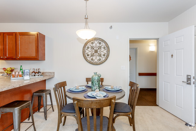 2HAB, 1BA - Eastland Court Senior Apartments