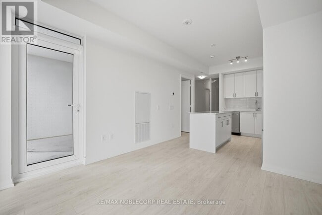 Photo du bâtiment - 27 Korda Gate