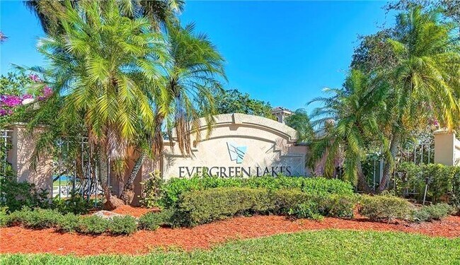 Building Photo - 5025 Wiles Rd