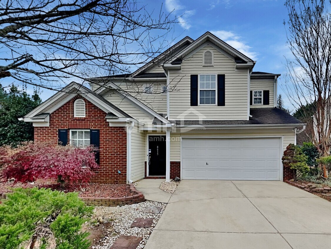 Foto principal - 8615 Laurel Run Drive