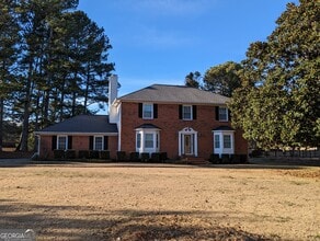 Building Photo - 153 Craig Wood Way