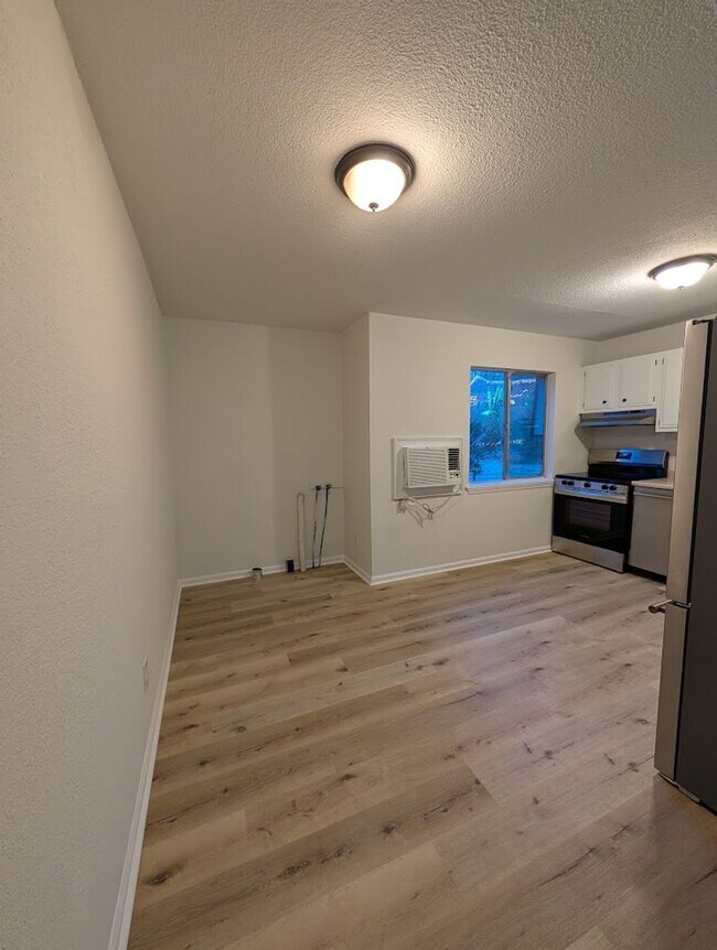 Foto del edificio - 3718 Fountain Ave