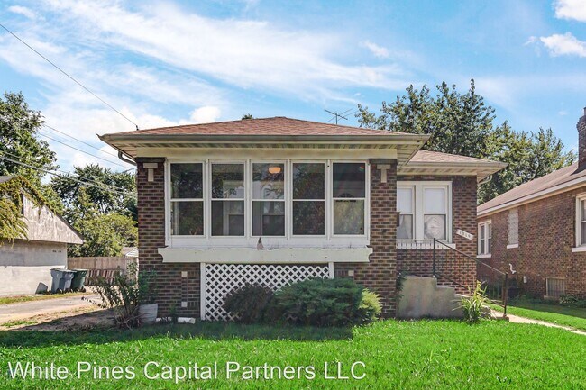 Foto del edificio - 3 br, 1 bath House - 7019 Maplewood Ave