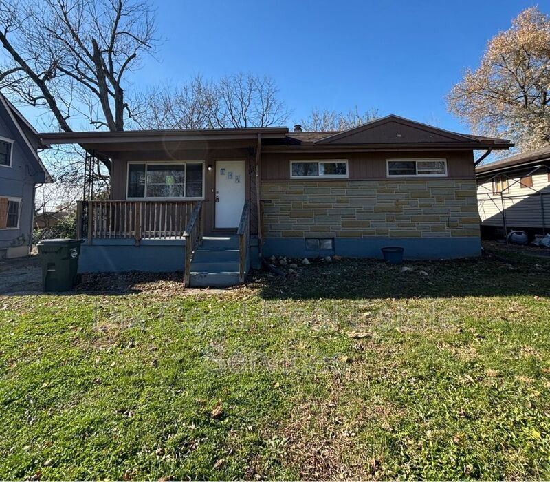 Foto principal - 2225 Deering Ave