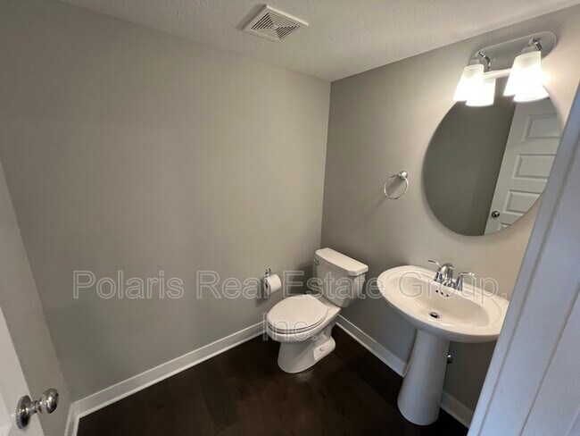 Foto del edificio - 11585 Fulham St