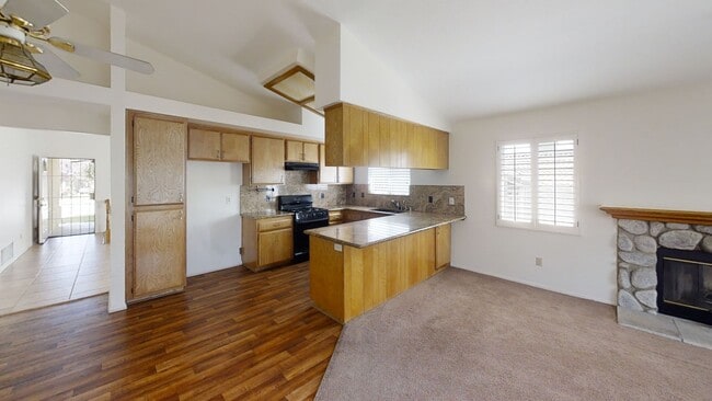 Building Photo - 35582 Penrose Ln