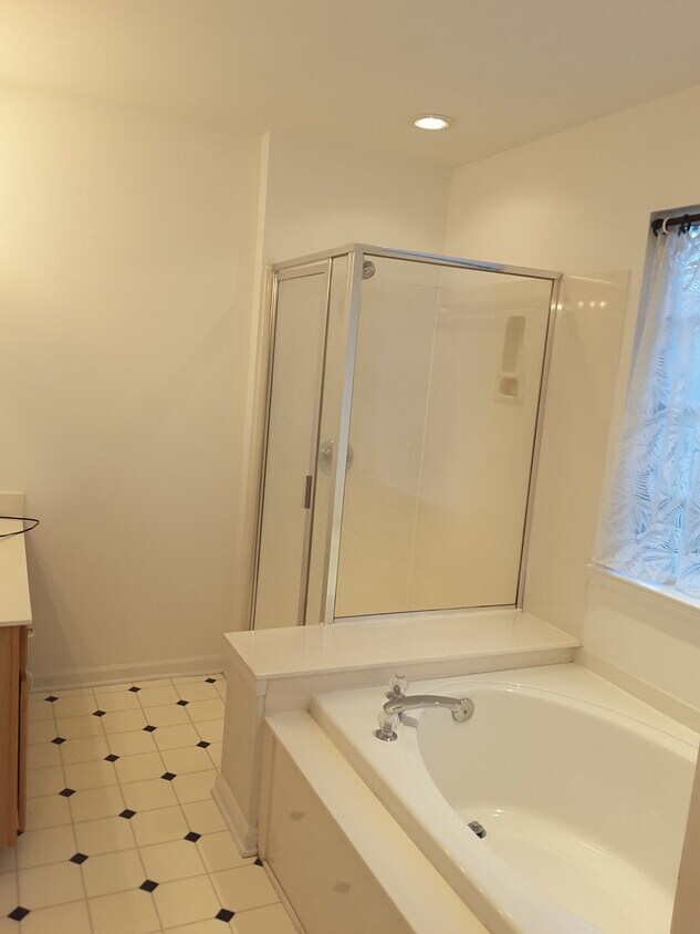 Foto principal - 156 Walmsley Pl