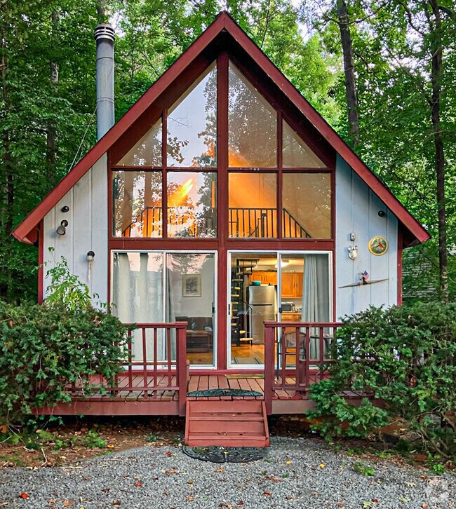 Apartments For Rent in Lake Of The Woods, VA with Gym/Fitness Center