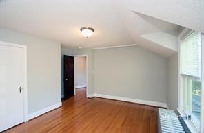 Foto del edificio - 322 Deerfield Rd