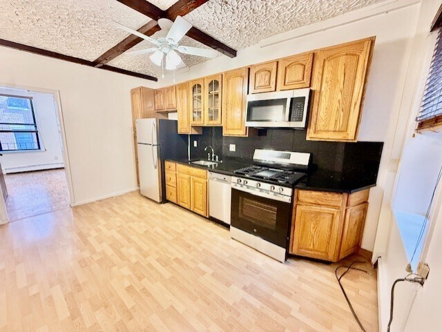 Foto del edificio - 184 Salem St