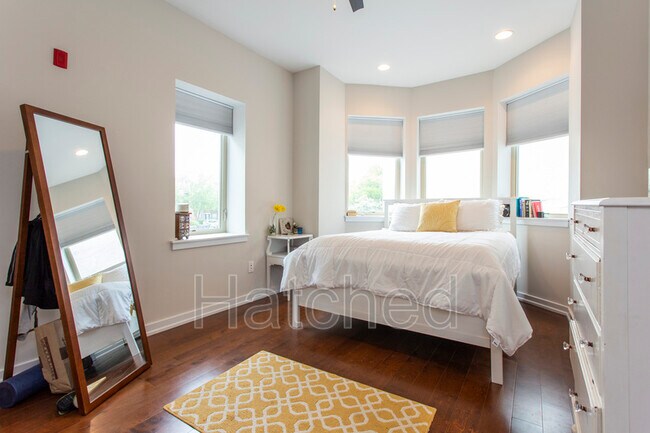 Foto del edificio - 830 S 4th St