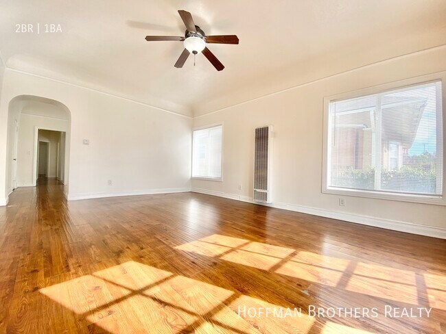 Building Photo - 1650 3rd Ave