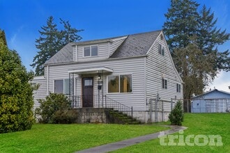 Building Photo - 6530 S G St