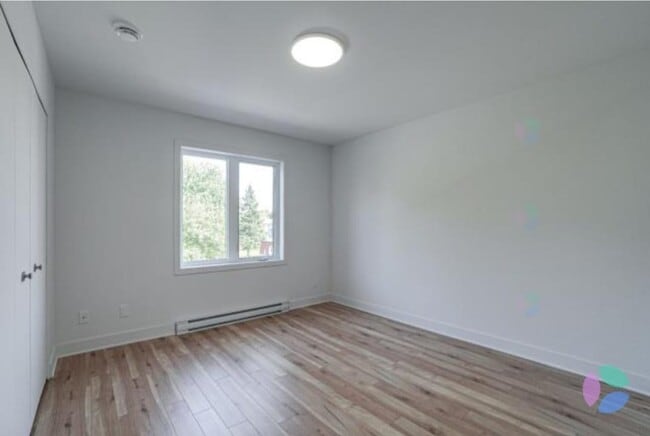 Building Photo - 272B Rt Du Canton