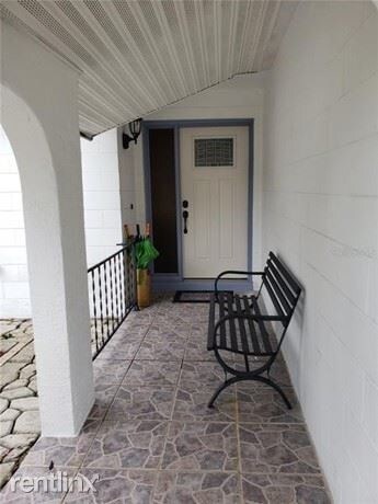 Building Photo - 4 br, 3 bath House - 221 W Highland St