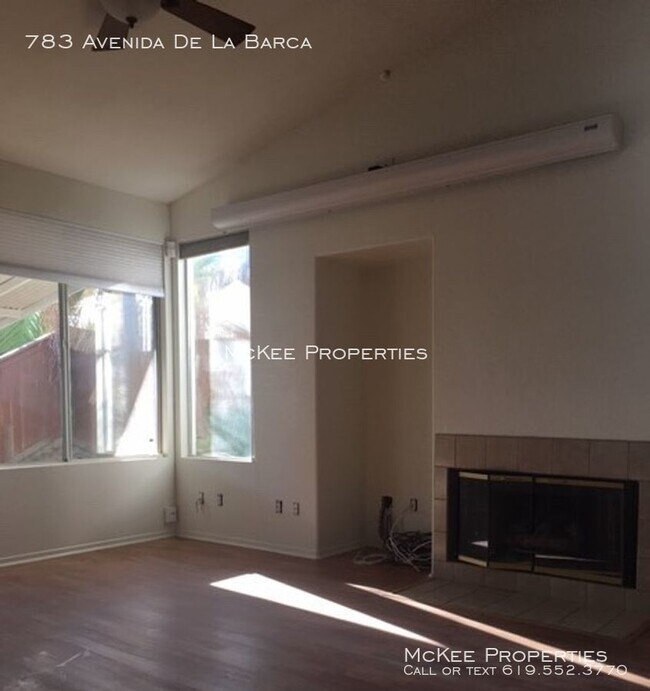 Foto del edificio - 783 Avenida De La Barca