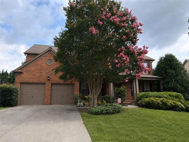Building Photo - 1695 Montcliff Dr