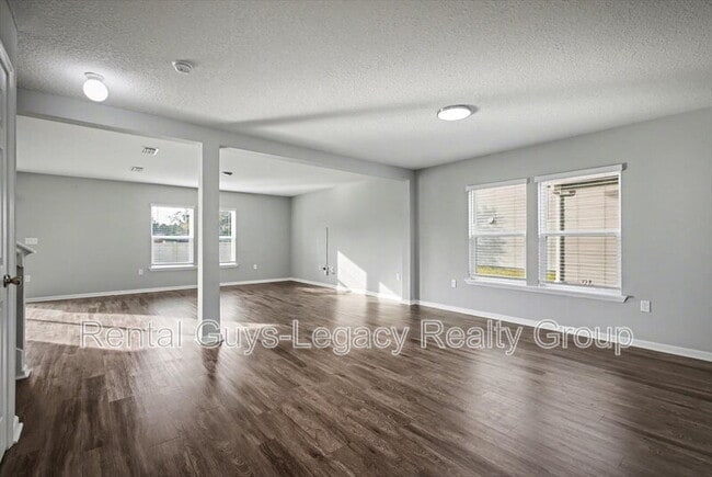 Building Photo - 5054 Oak Bend Ave