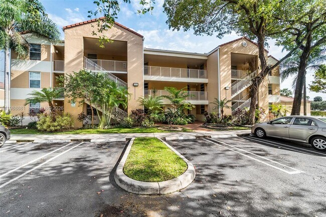 Foto del edificio - 8302 NW 24th St