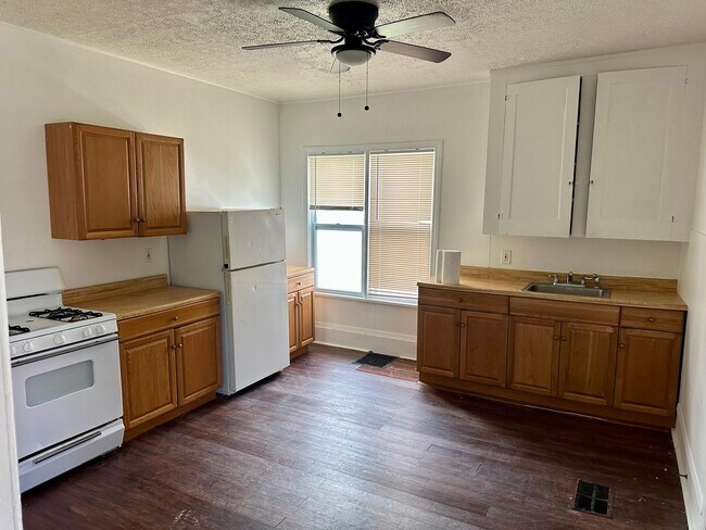 Foto del edificio - 208 Courtland St