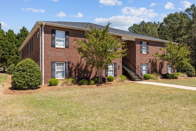 Foto del edificio - FULLY FURNISHED EXCLUSIVE SHORT AND MIDTERM RENTAL ONLY!