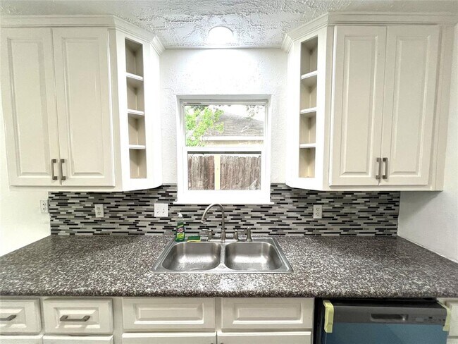 Foto del edificio - 24135 Tayloe House Ln