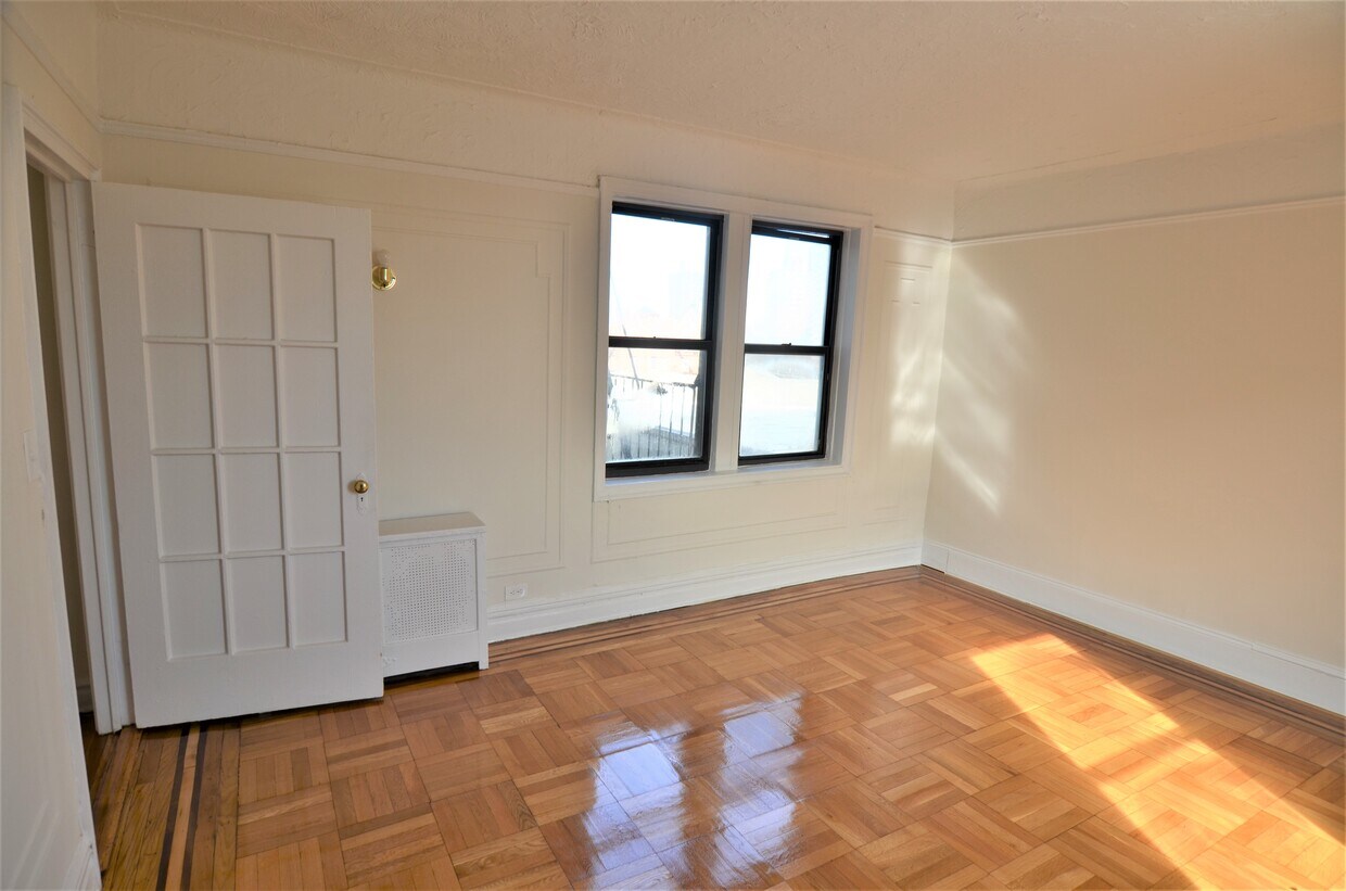 655 Pelham Pkwy N, The Bronx, NY 10467 Apartments in The Bronx, NY