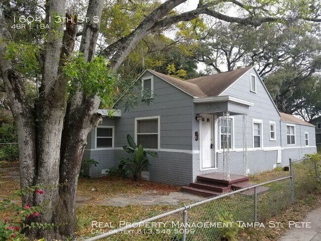 Building Photo - MOVE IN TODAY