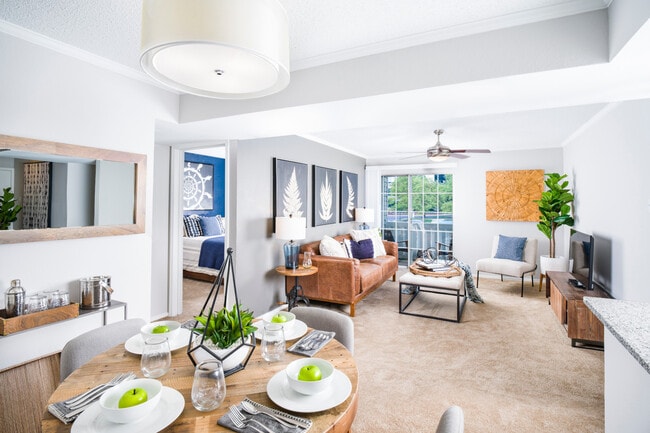 Interior Photo - Halstead Fair Oaks