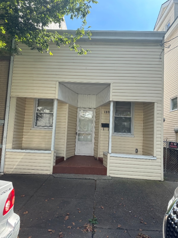 191 Van Duzer St, Staten Island, NY 10301 House Rental in Staten