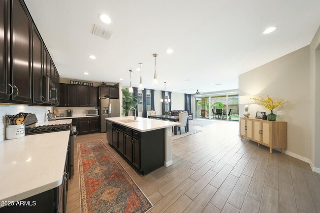 Foto del edificio - 8419 S 164th Dr