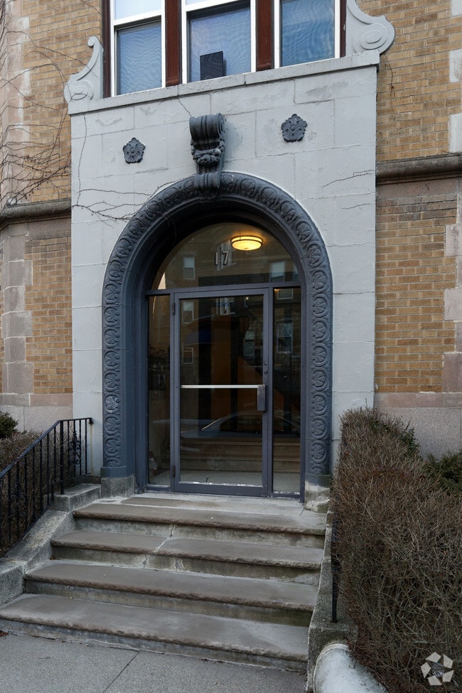 1517 Lothian Rd, Brighton, MA 02135 Apartments in Brighton, MA