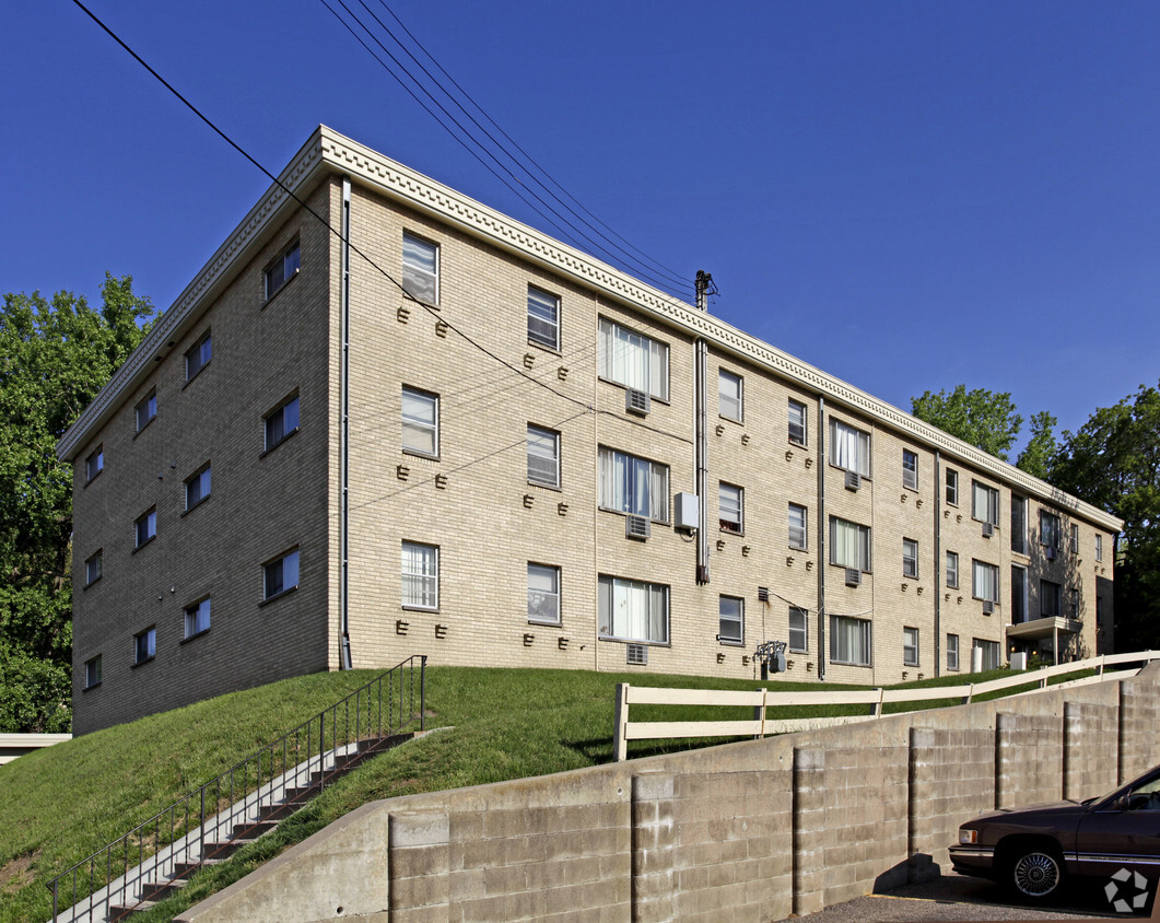 Primary Photo - Imperial Valley Apartments