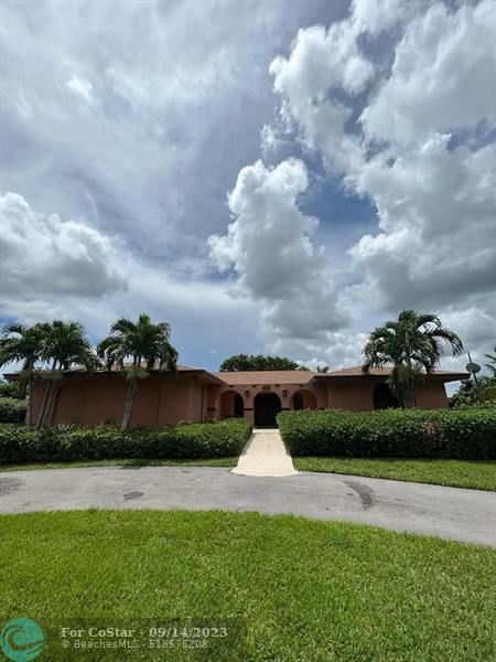 Building Photo - 4900 SW 168th Ave