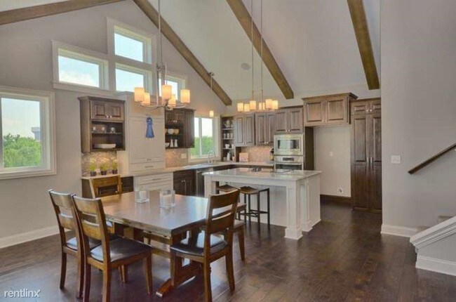 Building Photo - 5 br, 4.5 bath House - 5998 Forbes Ct