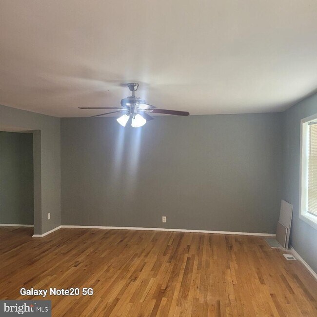 Foto del edificio - 474 Norvelle Ct