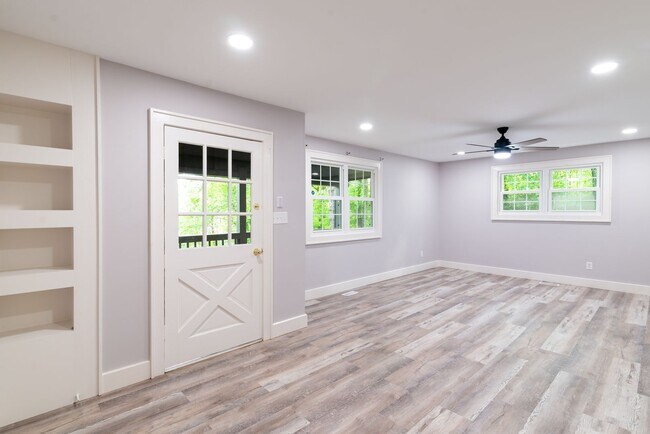 Foto del edificio - 3 Bedroom 2 Bath beautiful newly remodeled...