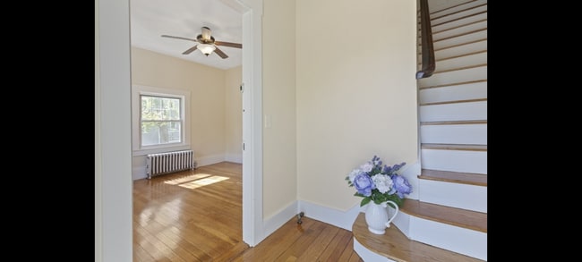 Building Photo - 106 Elm St