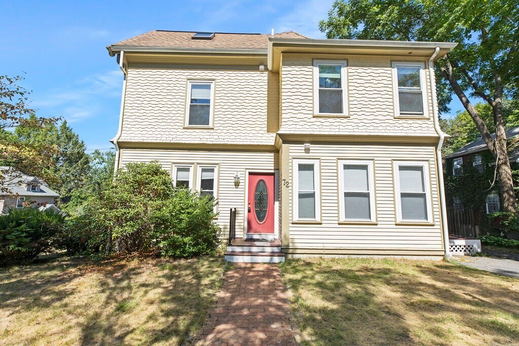 Primary Photo - 72 Ripley St