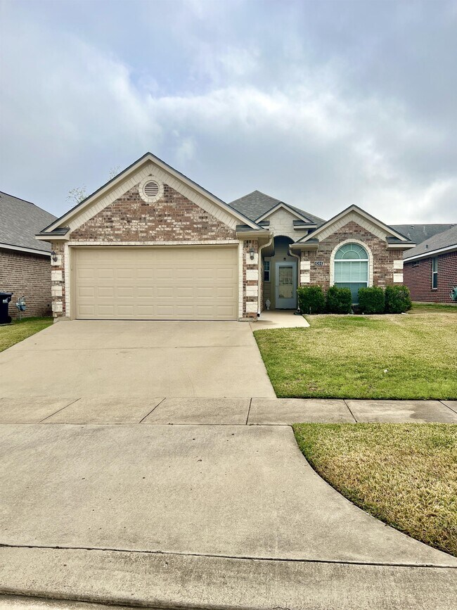 Foto del edificio - 4344 Spring Garden Dr