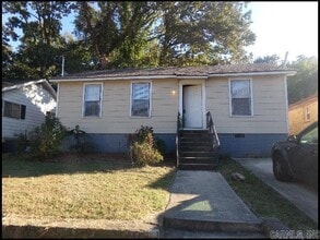 Building Photo - 624 W 33rd St