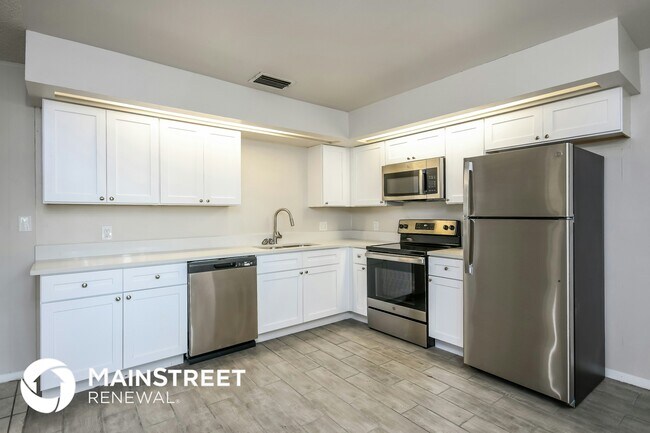 Foto del edificio - 104 Lighter Log Ln