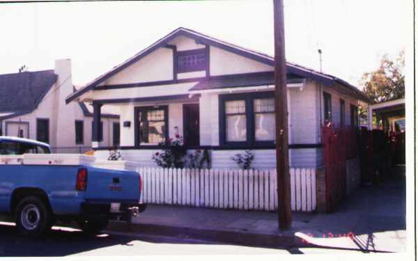Building Photo - 275 S 16th St