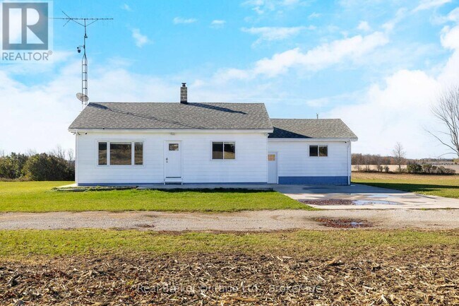 Building Photo - 9354 15 Sideroad