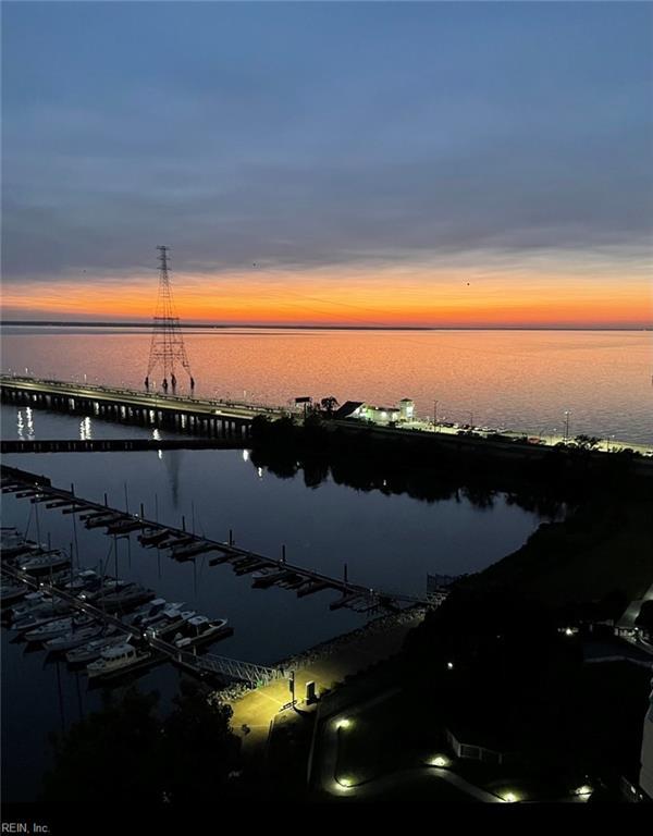 Foto del edificio - 7501 River Rd