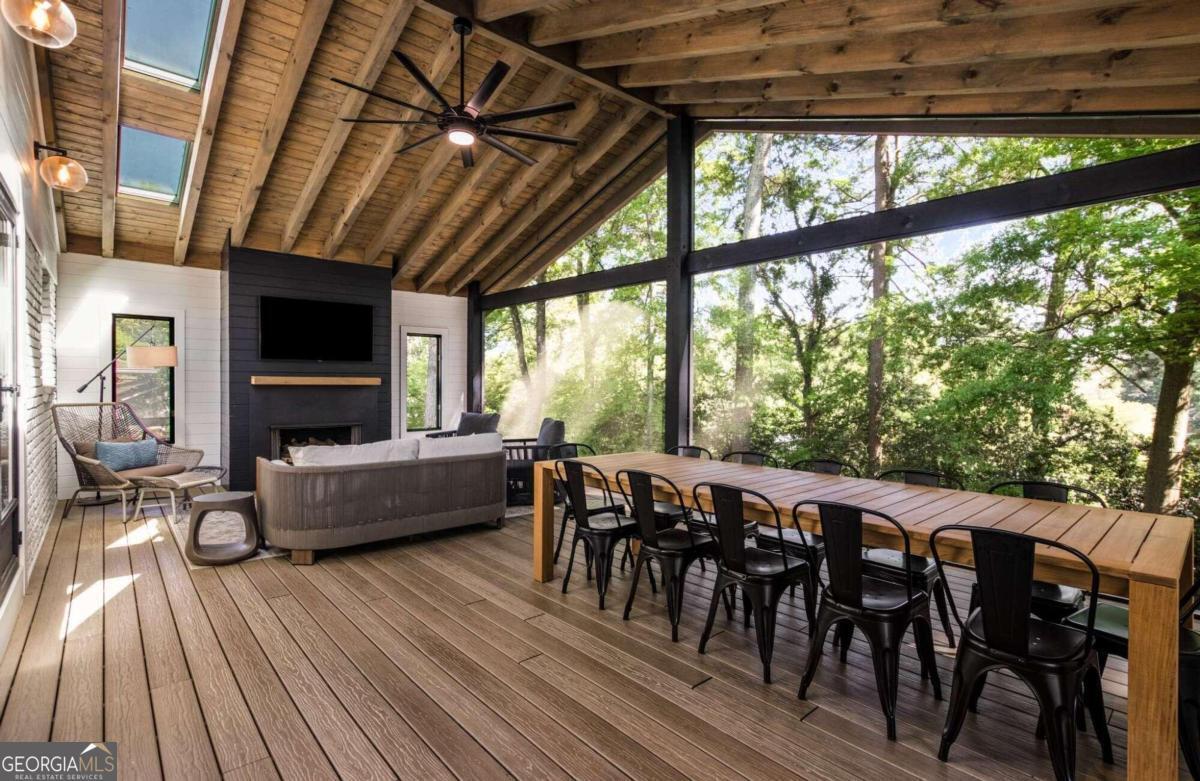 1279 Lindenwood Ln NE, Atlanta, GA 30319 House Rental in Atlanta, GA