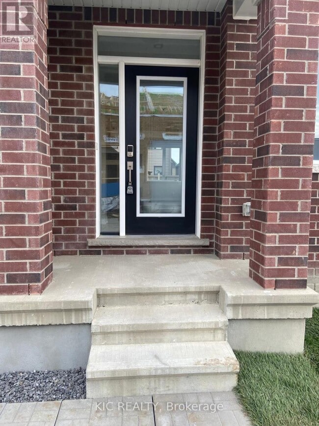 Building Photo - 139 Ryan Reynolds Wy