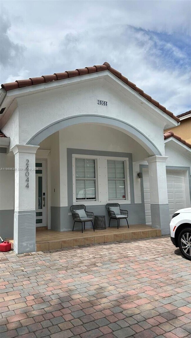 Foto del edificio - 24044 SW 107th Ct