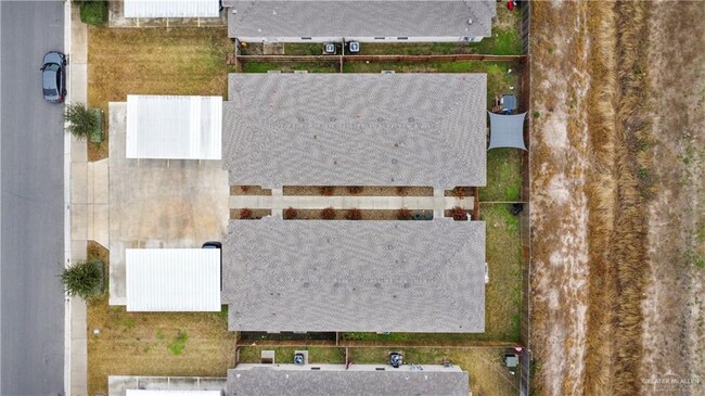 Foto del edificio - 19 Nightingale Ct