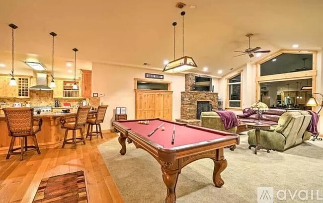 Foto del edificio - 3390 Beaver Brae